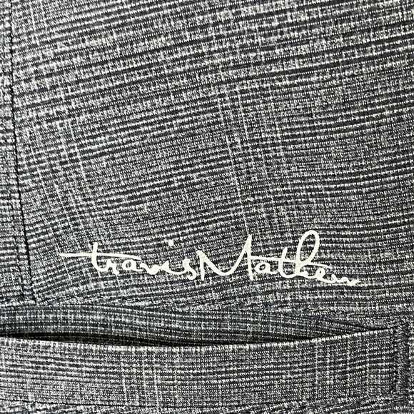 Travis Mathew Grommet Textured Golf Shorts Blue Nights Men's Size 32 NWT - Picture 8 of 10